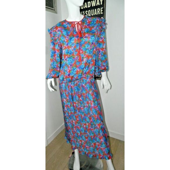 Diane Freis Dresses & Skirts - Vintage Diane Freis Skirt Set L/XL Blue  Purple Red Floral‎ Pleated Sequins 80's